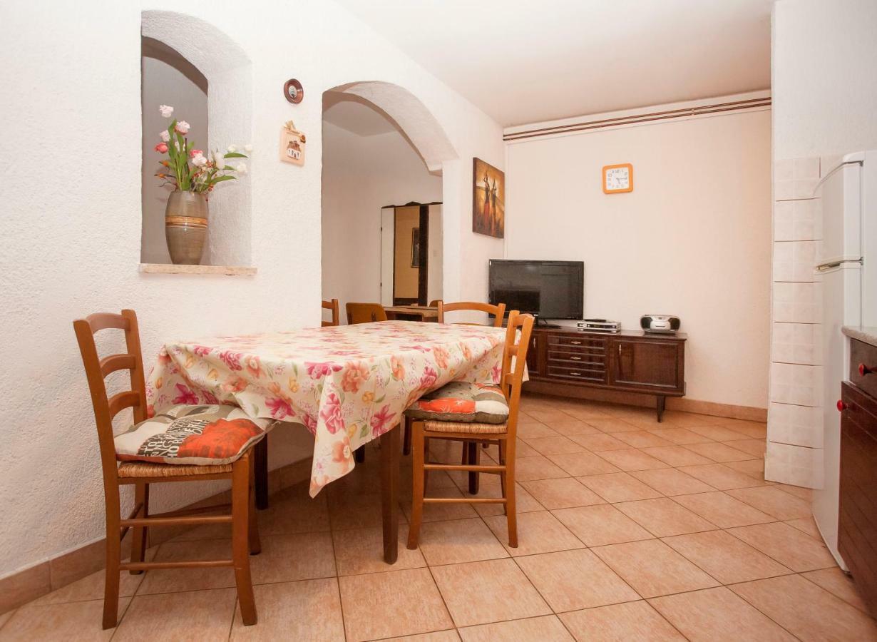 Apartment Regina Rovinj Exterior photo